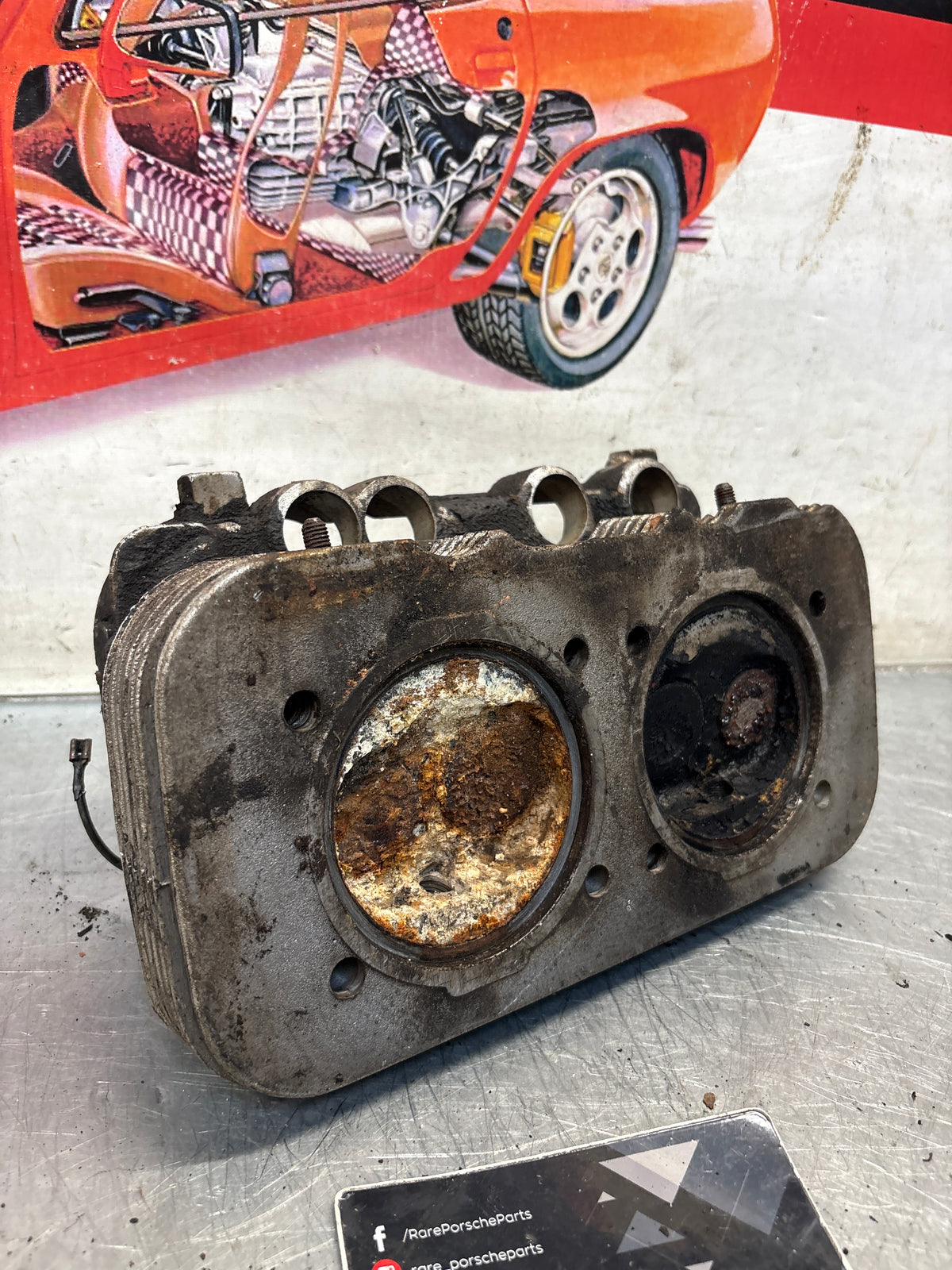Porsche 914, cylinder head, right side, used 021101371Q