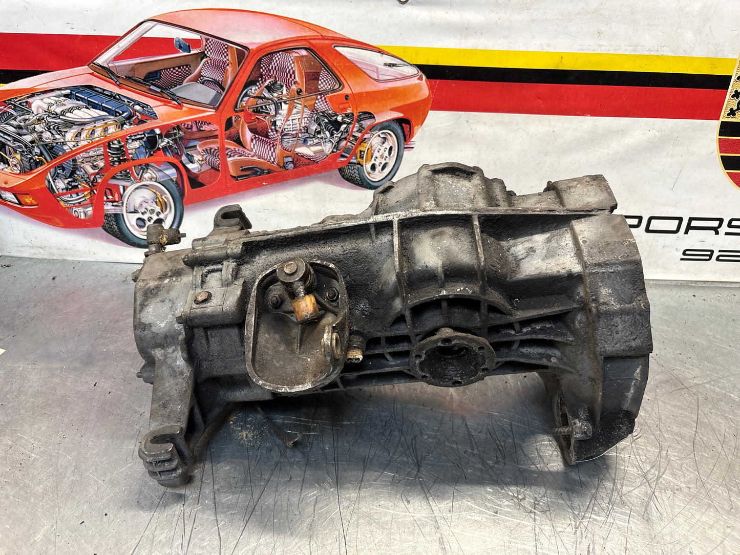 Porsche 914 transmission, used, for spares or repair unknown condition HA11054