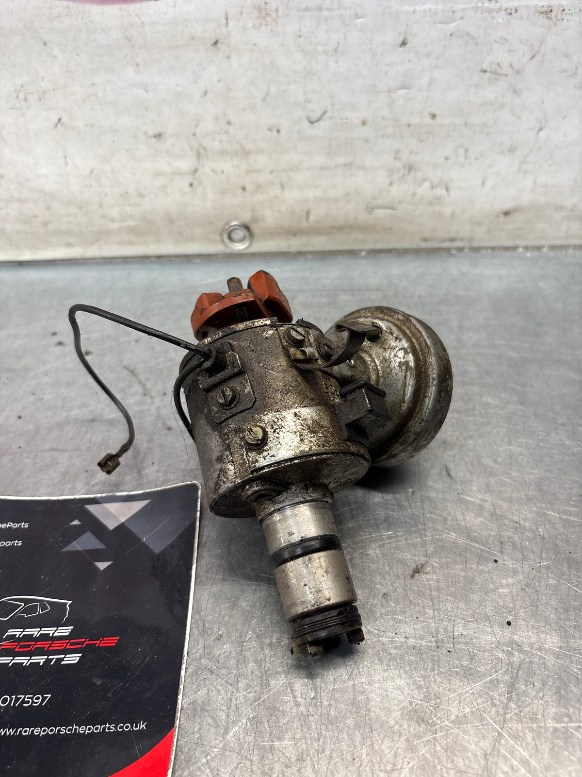 Porsche 914 fuel distributor, used 0231174005 / 022905205F
