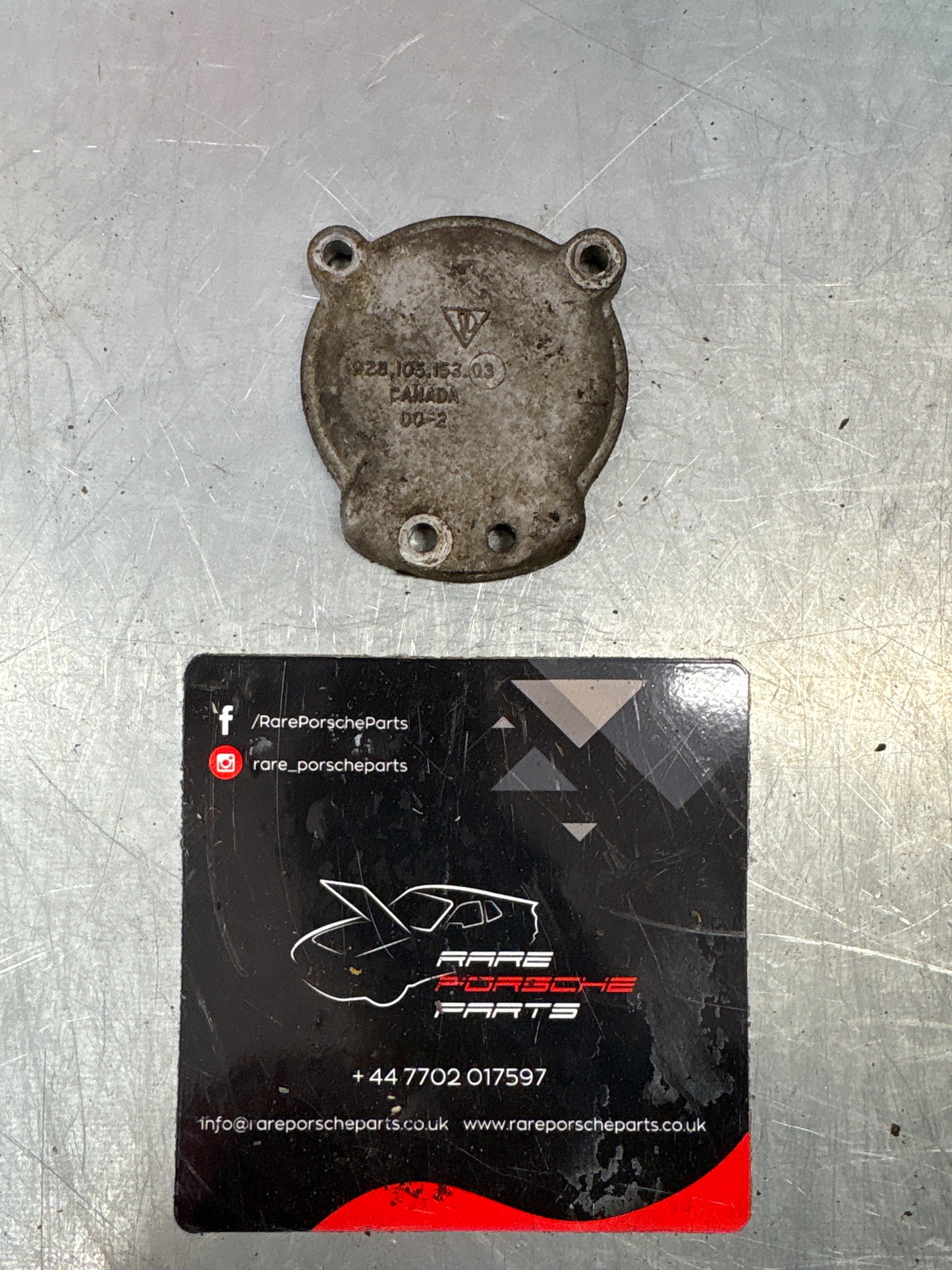 Porsche 928 Camshaft Housing Cover, used 92810515303