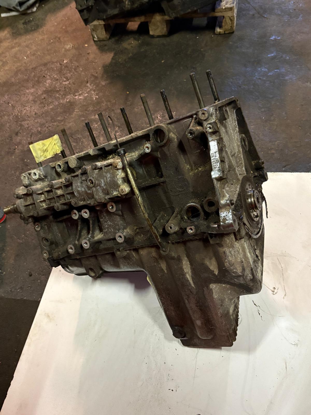 Porsche 944 M44/03 short block, used