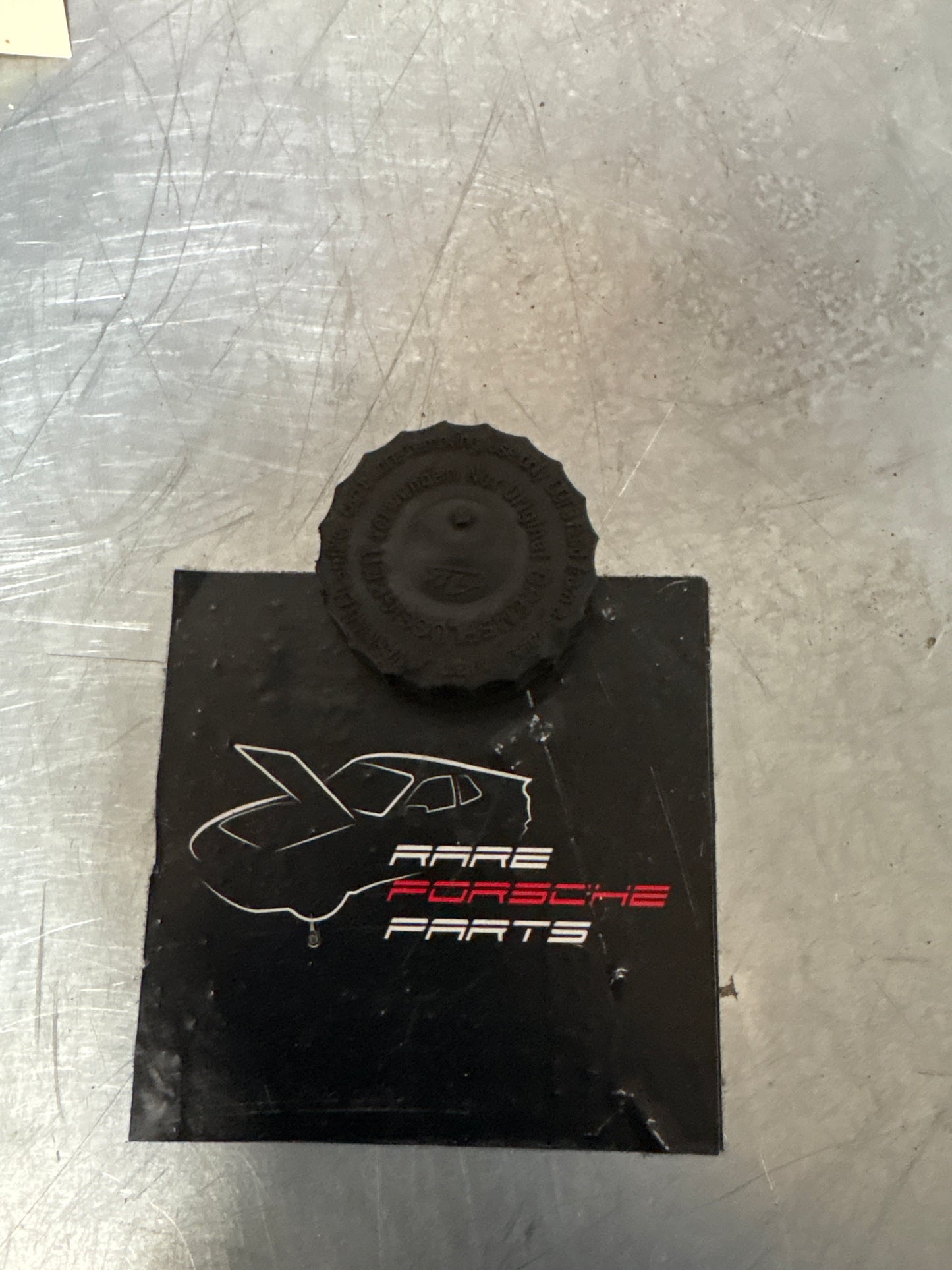 Porsche 928 Brake Fluid Reservoir cap, used