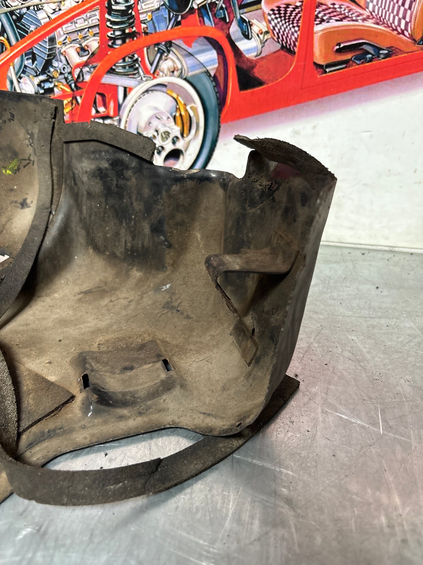 Porsche 944 85.5- fuel pump cover plate 94420133100