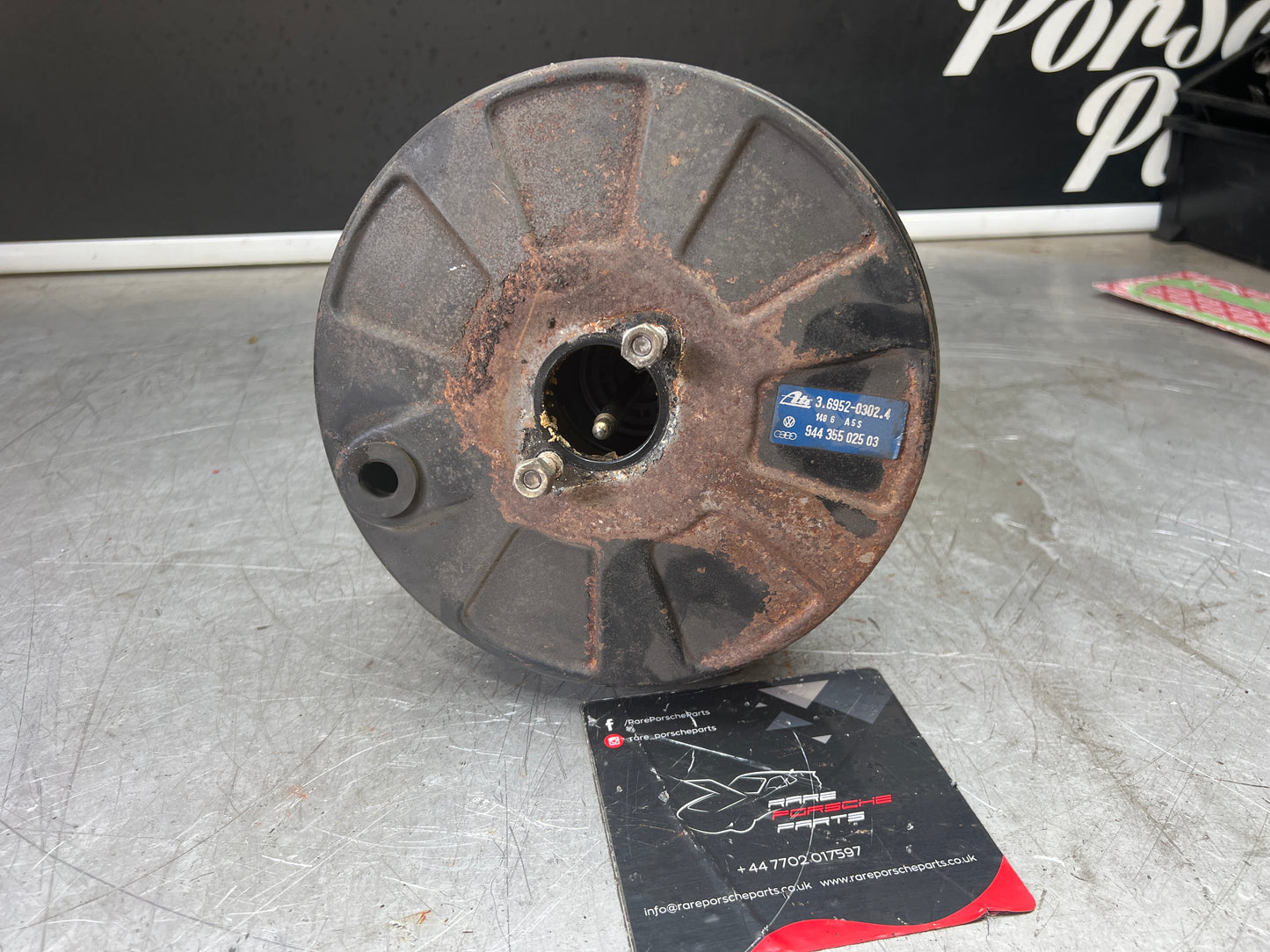 Porsche 944 brake booster, used 94435502503