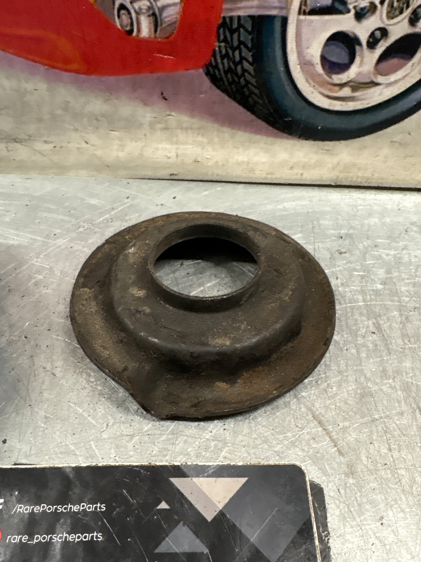 Porsche 928 front shock absorber spring plate, used 92834352500