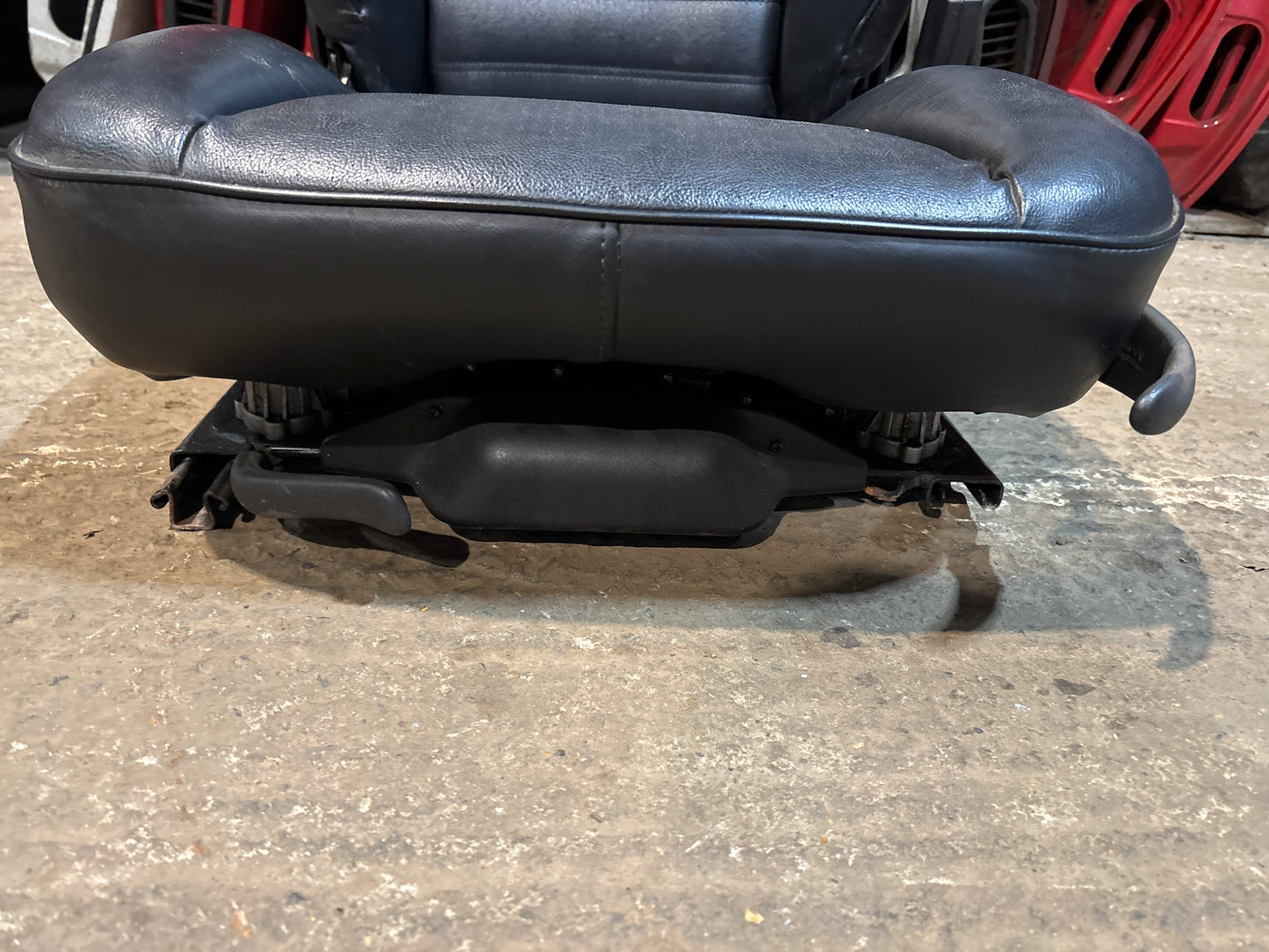 Porsche 944 black front right seat with Porsche scripted fabric