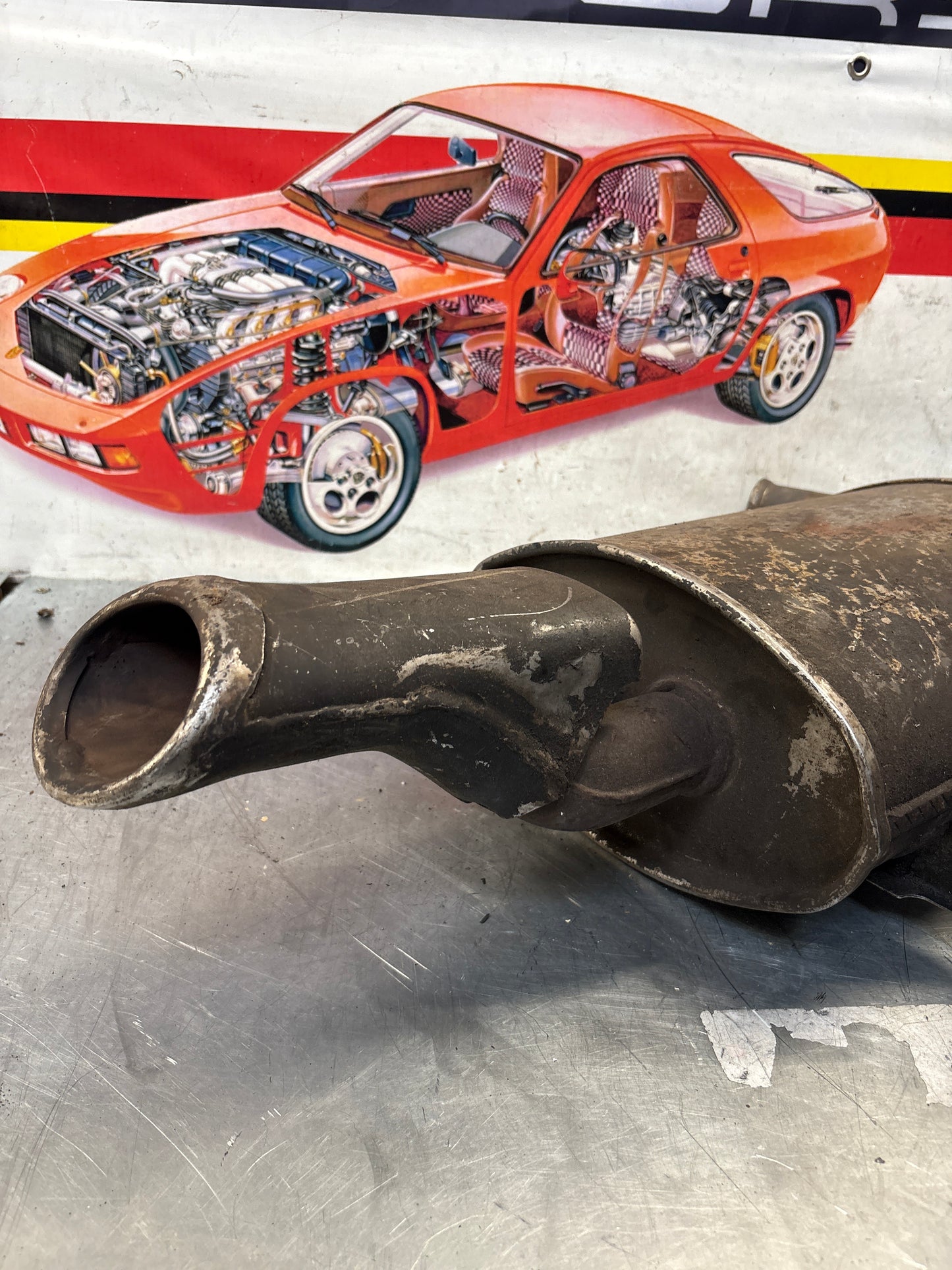 Porsche 928 rear exhaust box, used 92811109701