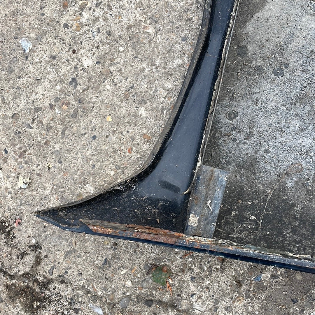 Porsche 924 right front wing used