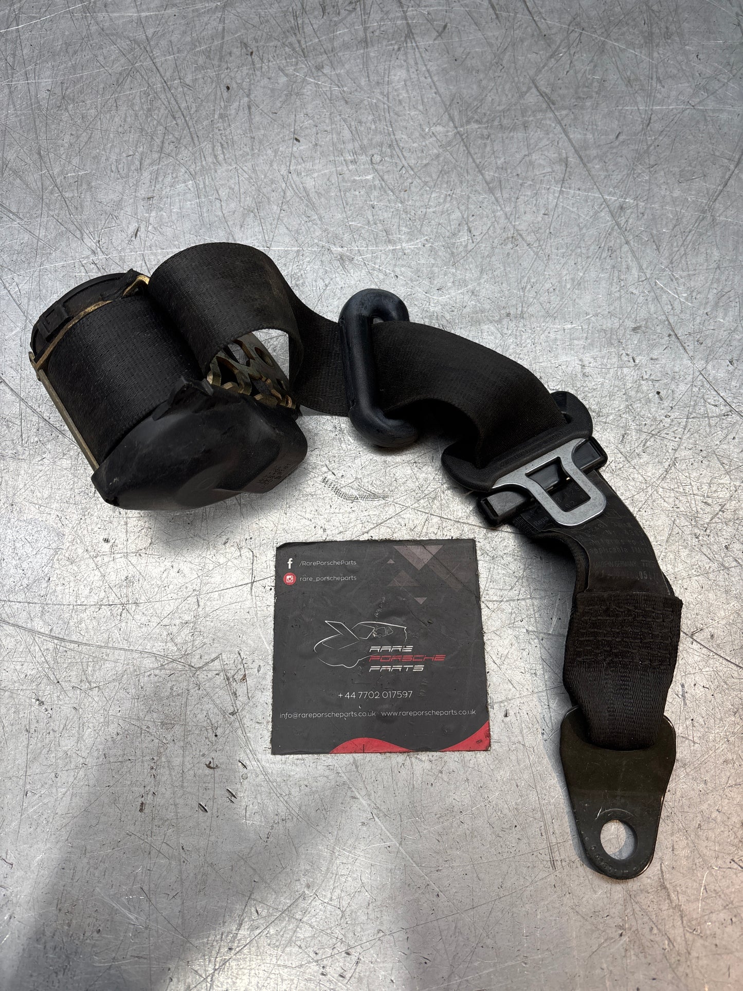 Porsche 964 993 front left N/S seat belt 96480312502 used