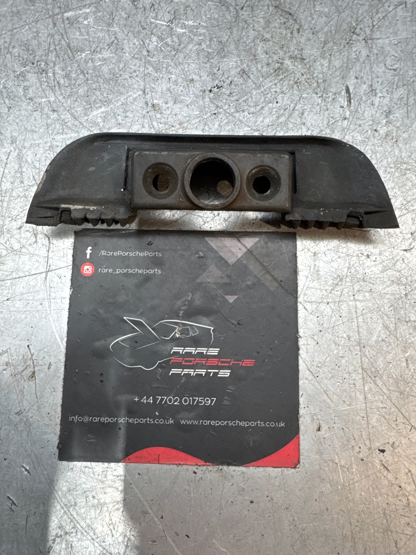 Porsche 924/944 right tailgate / Hatch pin housing 94451203401 used