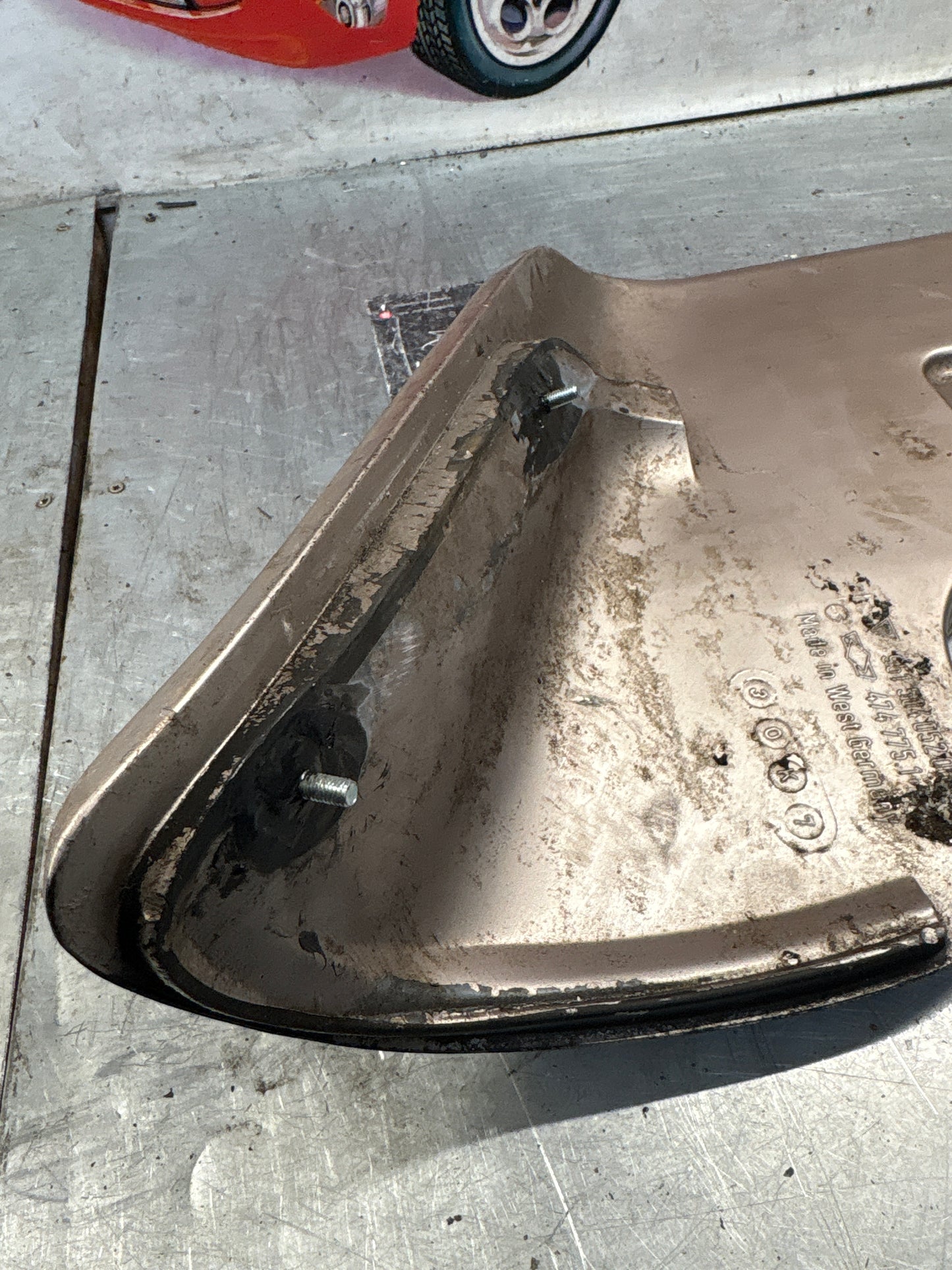 Porsche 944 lower rear spoiler / splitter / valance 95150405200 95150405100 used