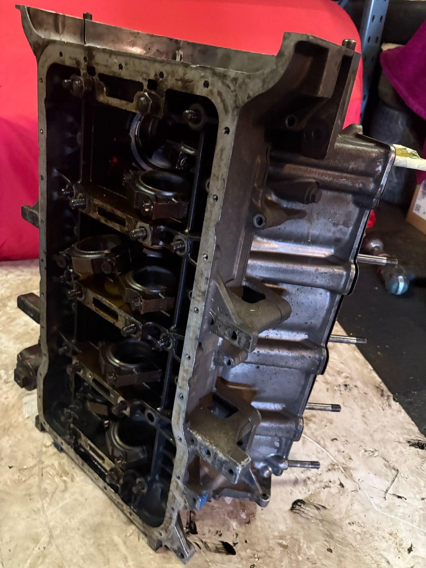 Porsche 928 M28/01 4.5 block with pistons, used