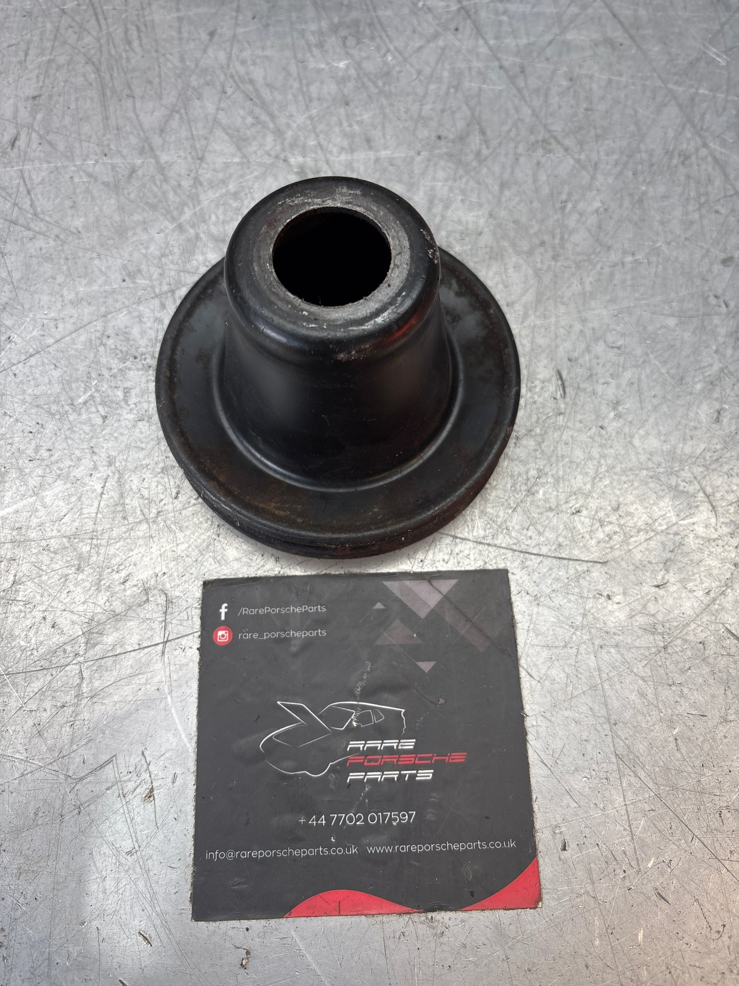 Porsche 944 pulley for power steering, 94410221403, used