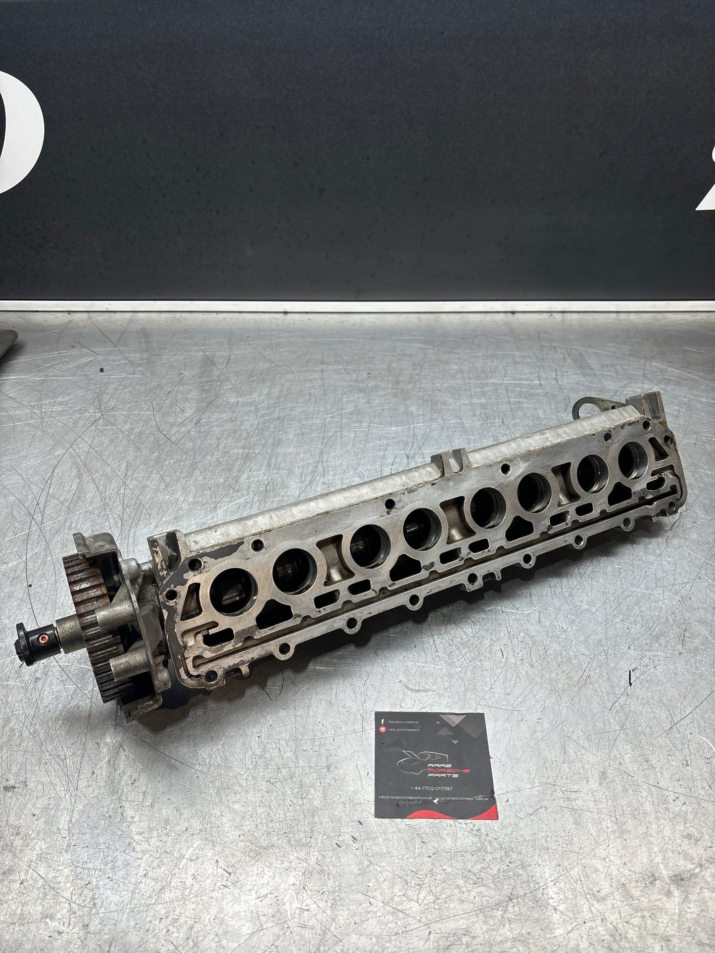 Porsche 924S 944 2.5 2.7 camshaft housing without tappets with camshaft 9441052506R