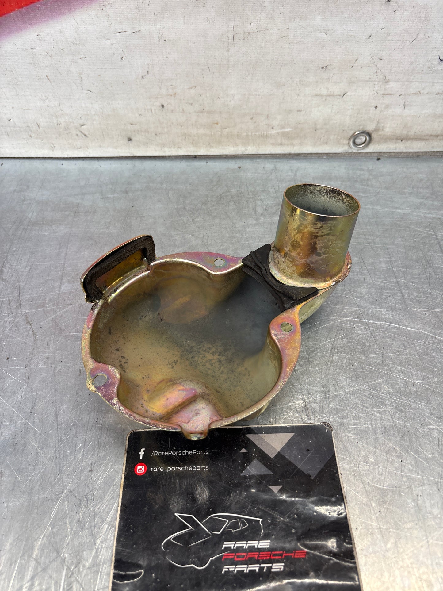 Porsche 924 2.0 alternator cooling shroud duct 046903187A refurbished