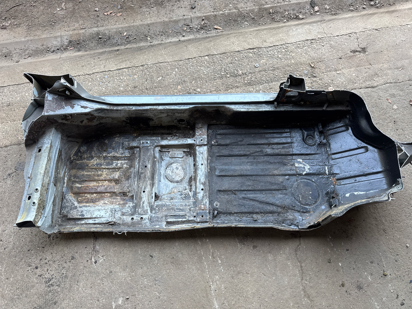 Porsche 944 S2 floor pan left  side 94450150100 spares or repair RHD