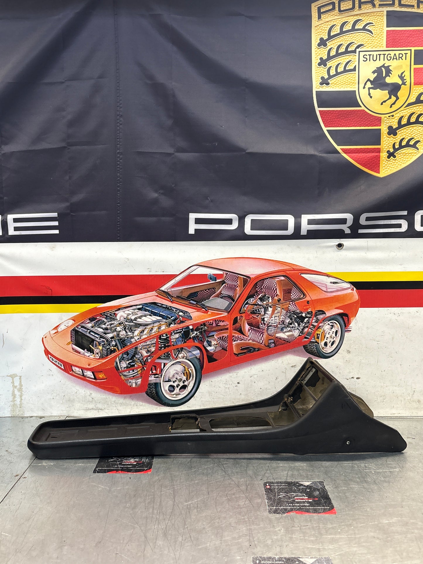 Porsche 944 centre console black 94455205100 used