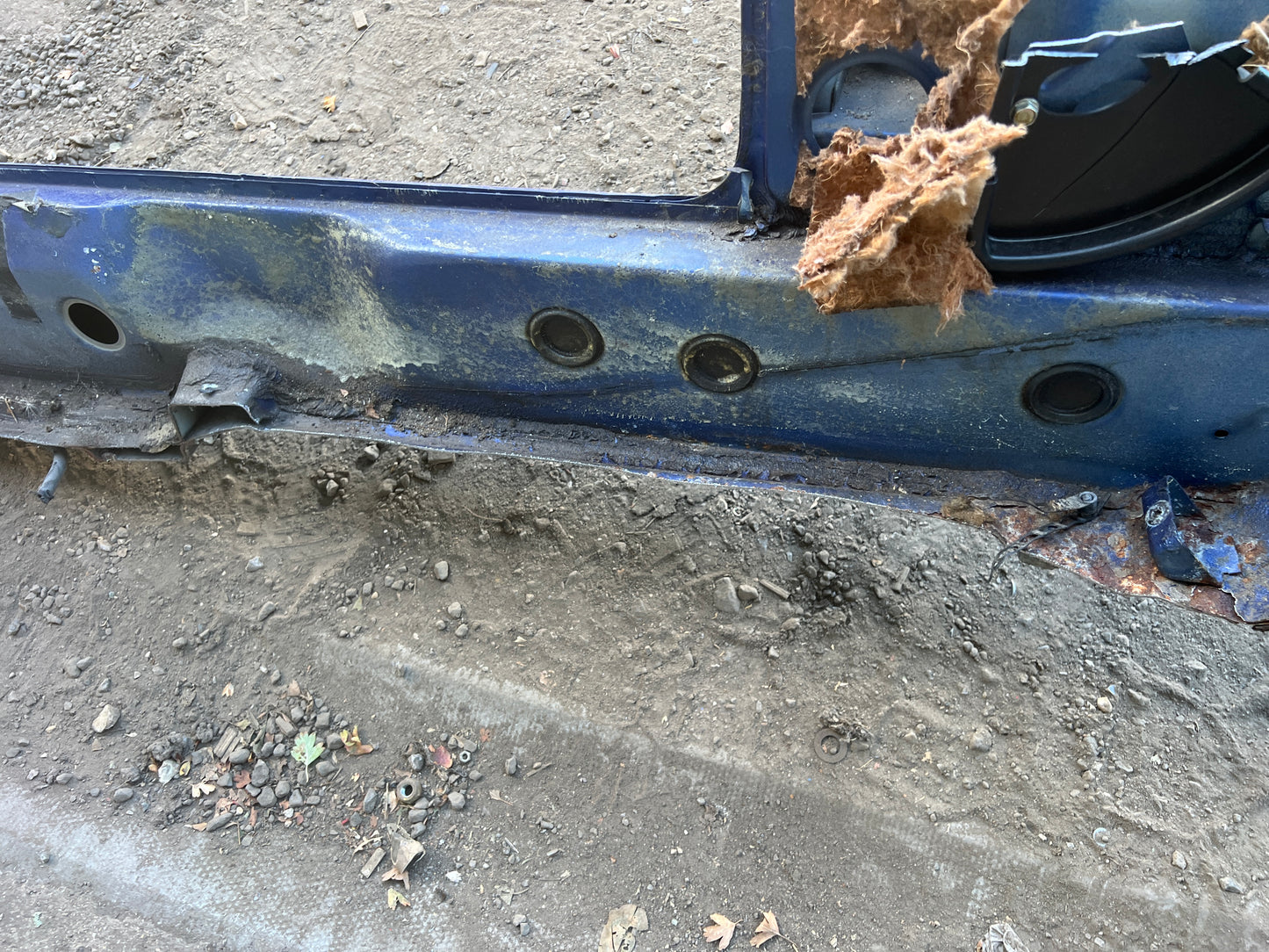 Porsche 944 left side cut, rear fender with sill 94450390303, 94450361102