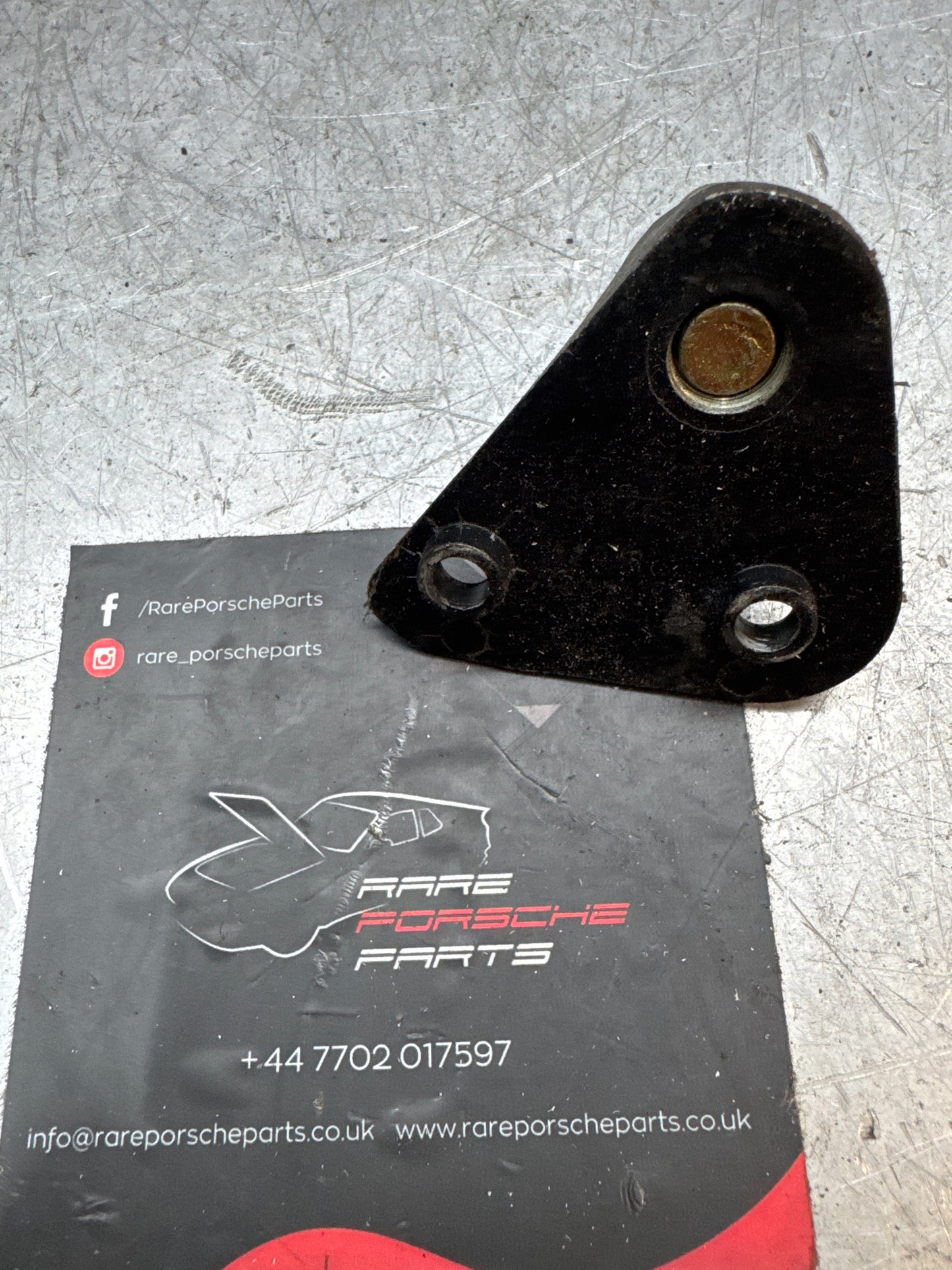 Porsche 944 locking lug 94452233900 used left