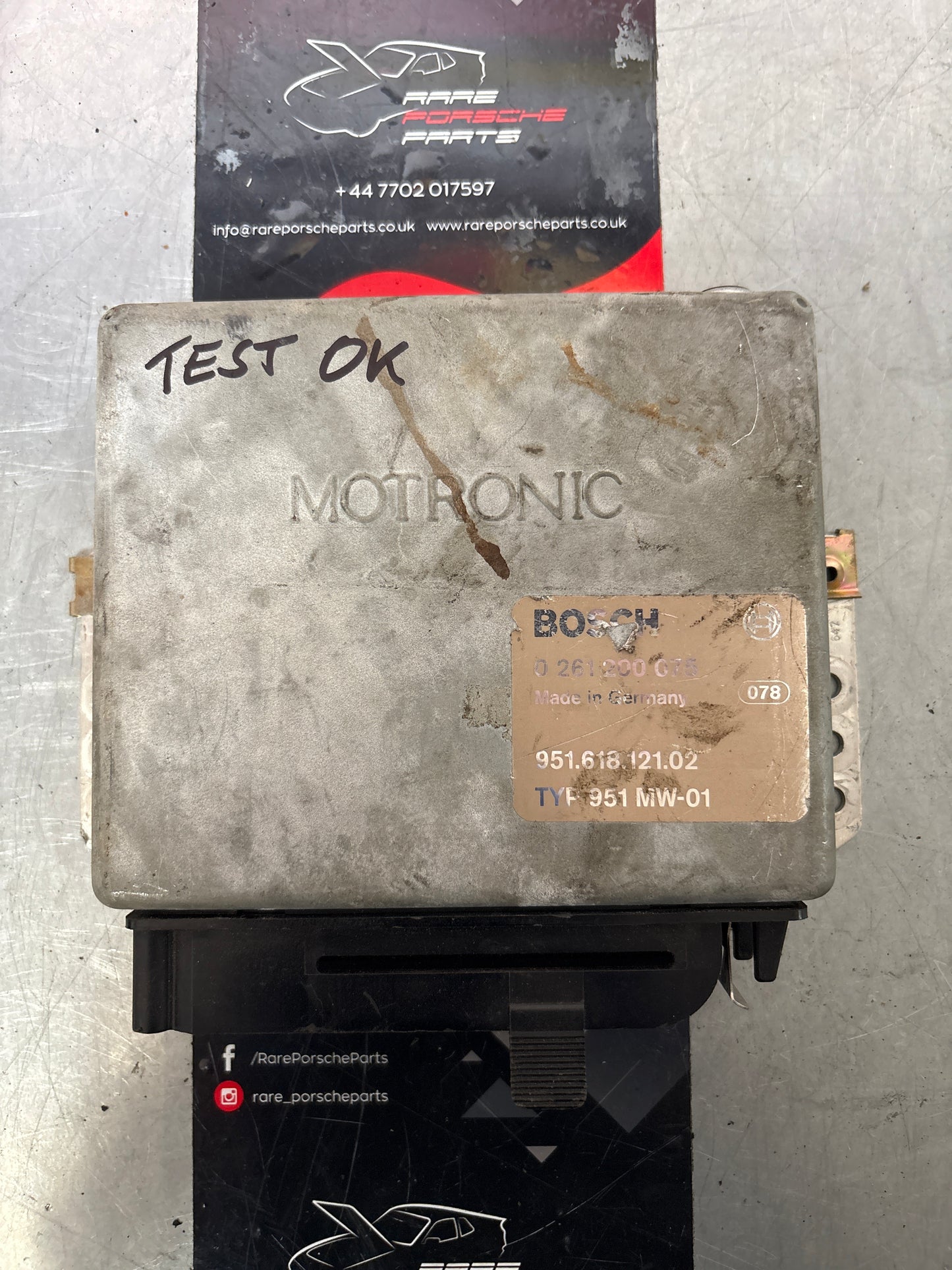 Porsche 944 Turbo ECU, 95161812102 0261200075, used