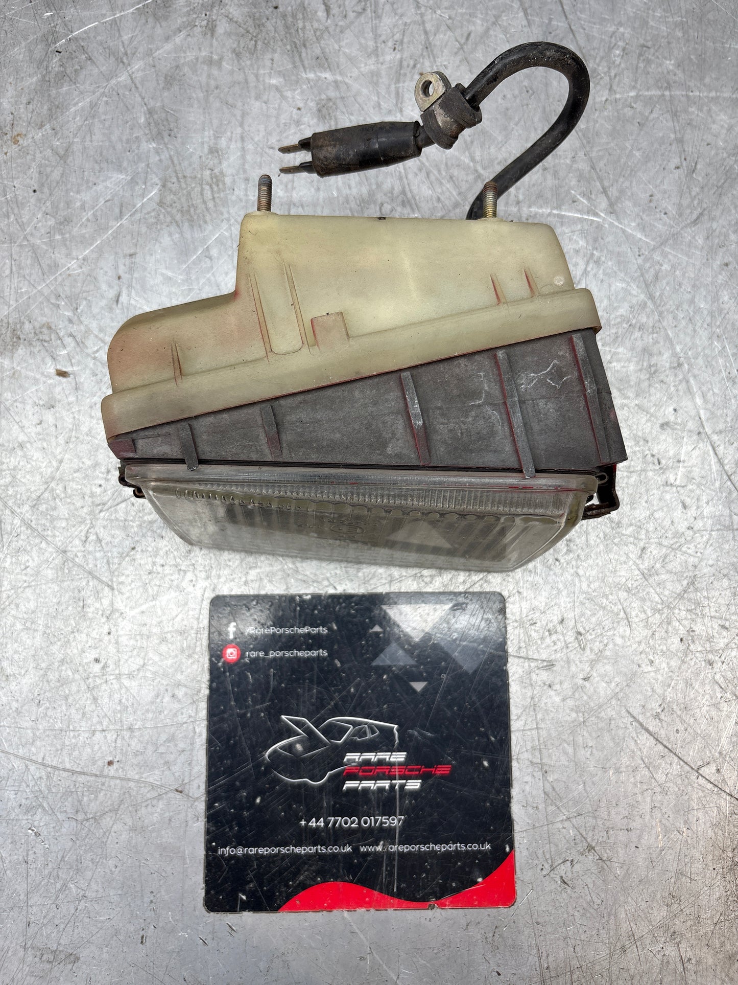 Porsche 928 Bosch headlight high beam, right 0306403002 / 92863141400