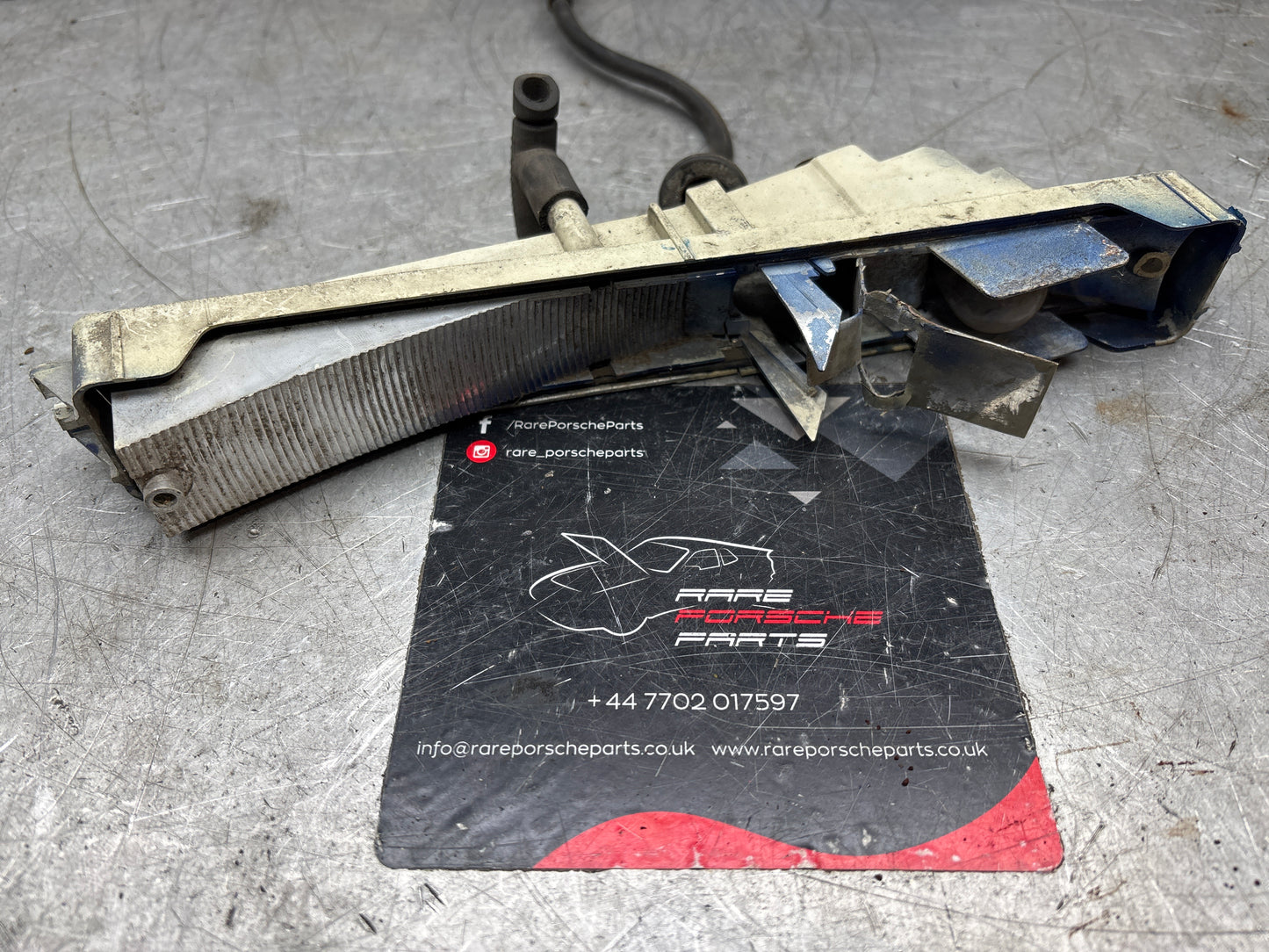 Porsche 944 S2 Turbo front indicator body housing unit. 95163141100 used, slightly damaged