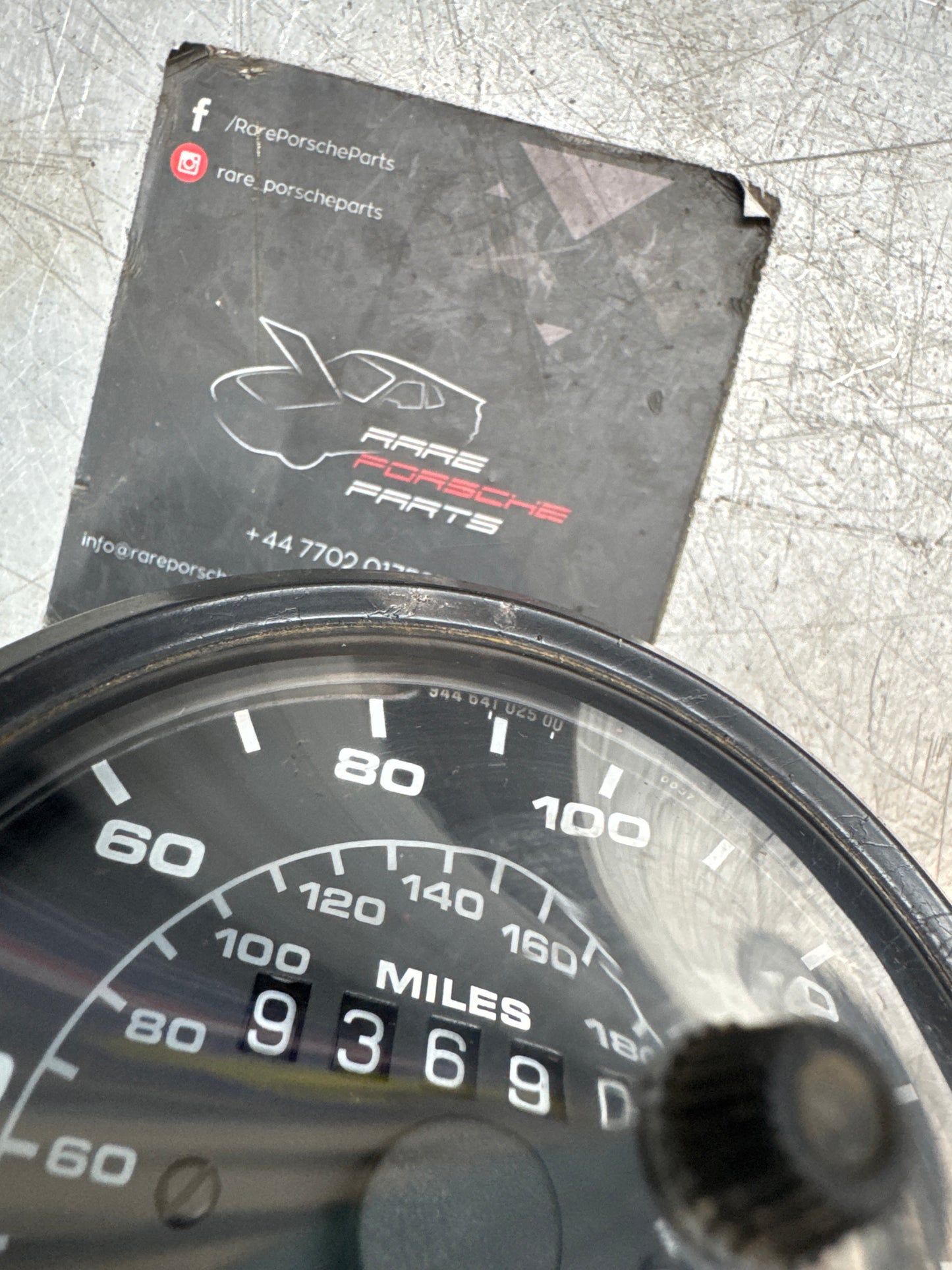 Porsche 924 speedometer 94464102500 used 93690 MILES