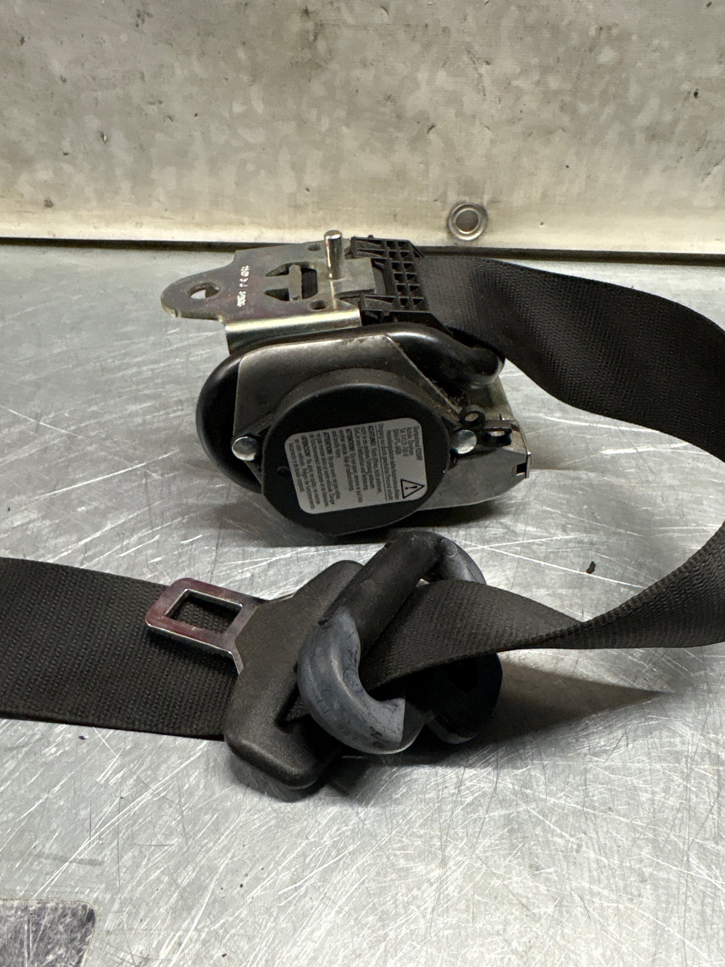 Porsche Boxster 987 Front right seatbelt, used 98780303406