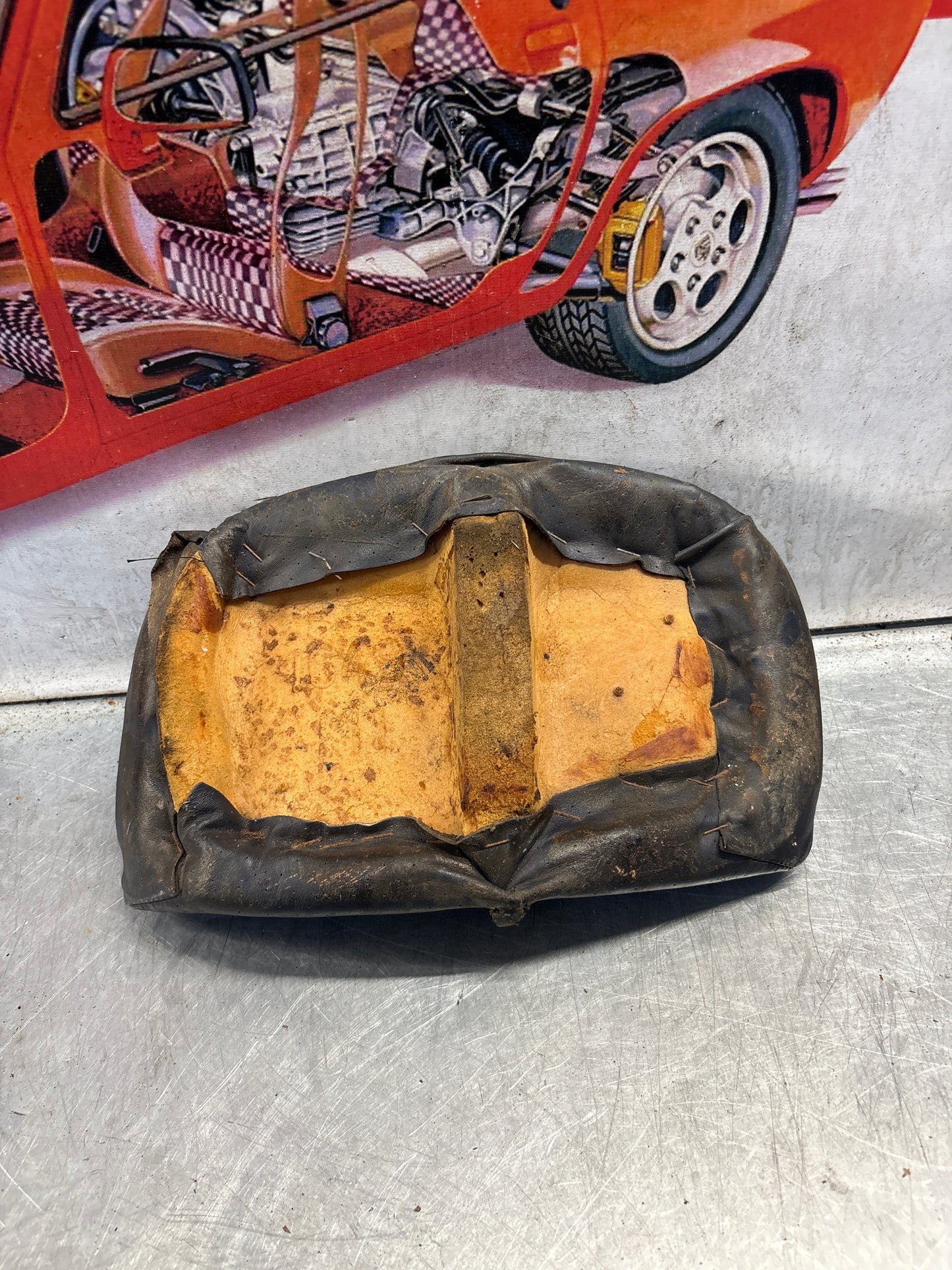 Porsche 928 rear left seat centre cushion,blue, leather, used 92852208751