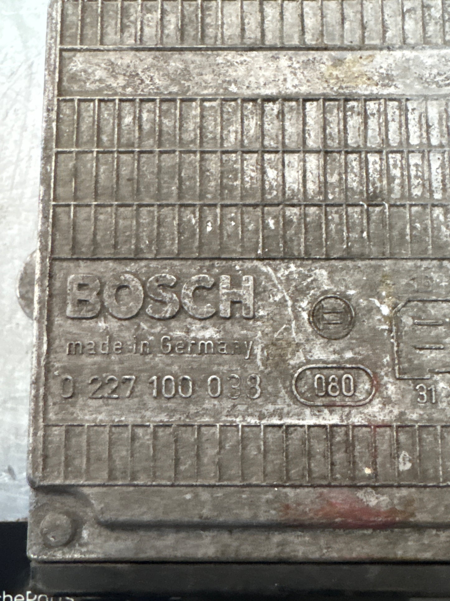 Porsche 924 series 1 turbo Ignition module 0 227 100 017 / 0227100017