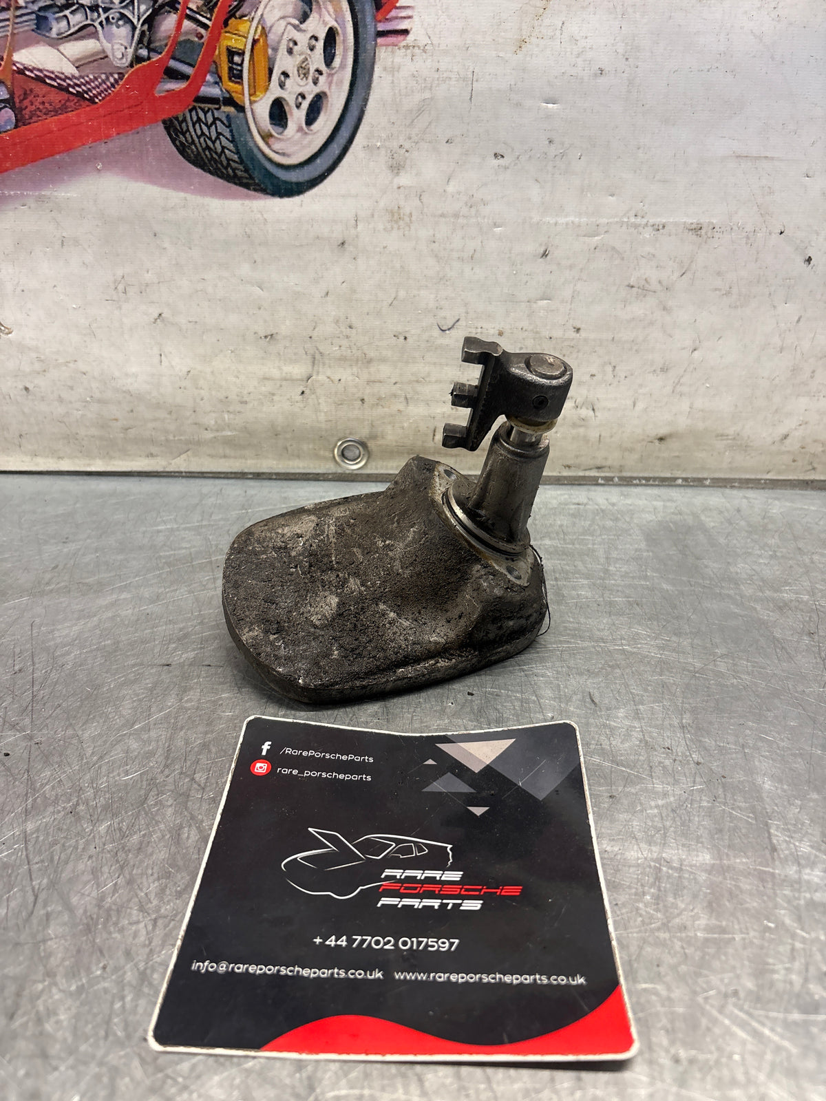 Porsche 914 shift rod housing, used 91430312701 / 91430312900 / 91430311700