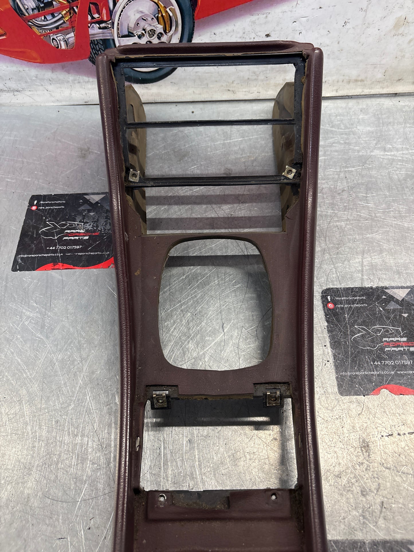 Porsche 944 centre console burgundy, 94455205100 used