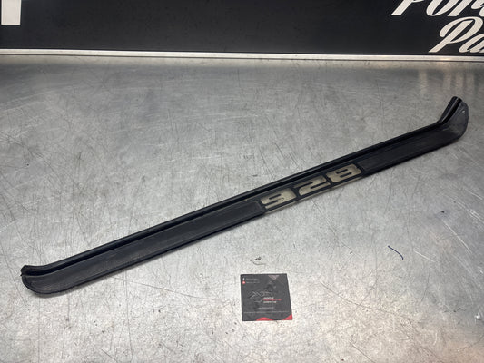 Porsche 928 scuff plate, door sill trim, left, N/S 92855105502 used