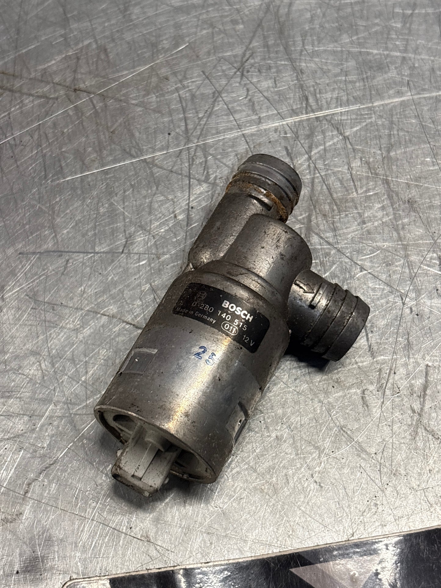 Porsche 928 idle control valve, used 0280140515
