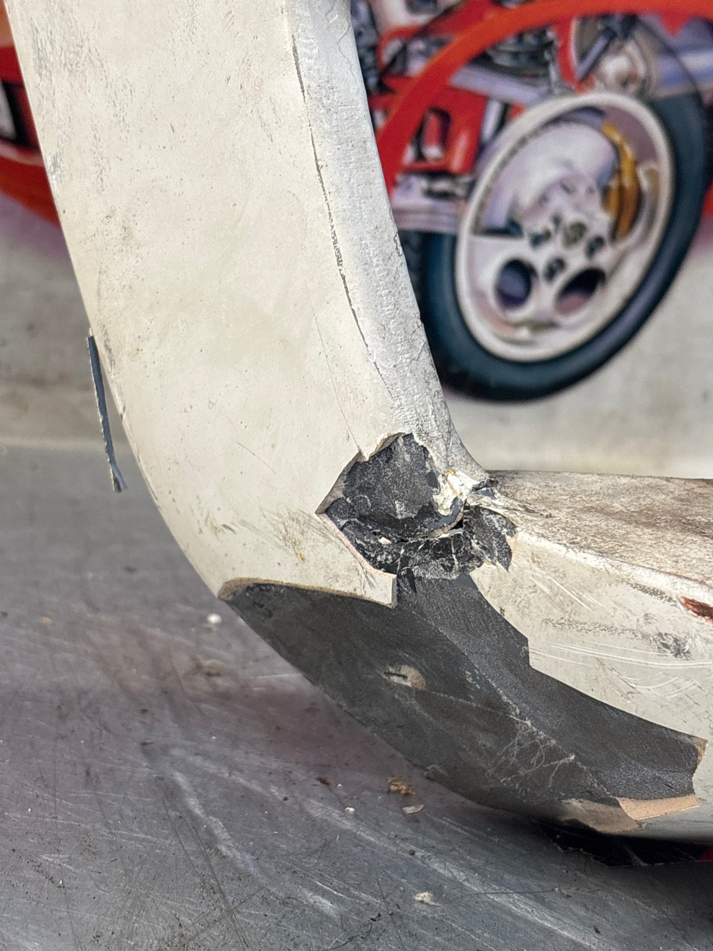 Porsche 928 front bumper cover panel, used 92850501306