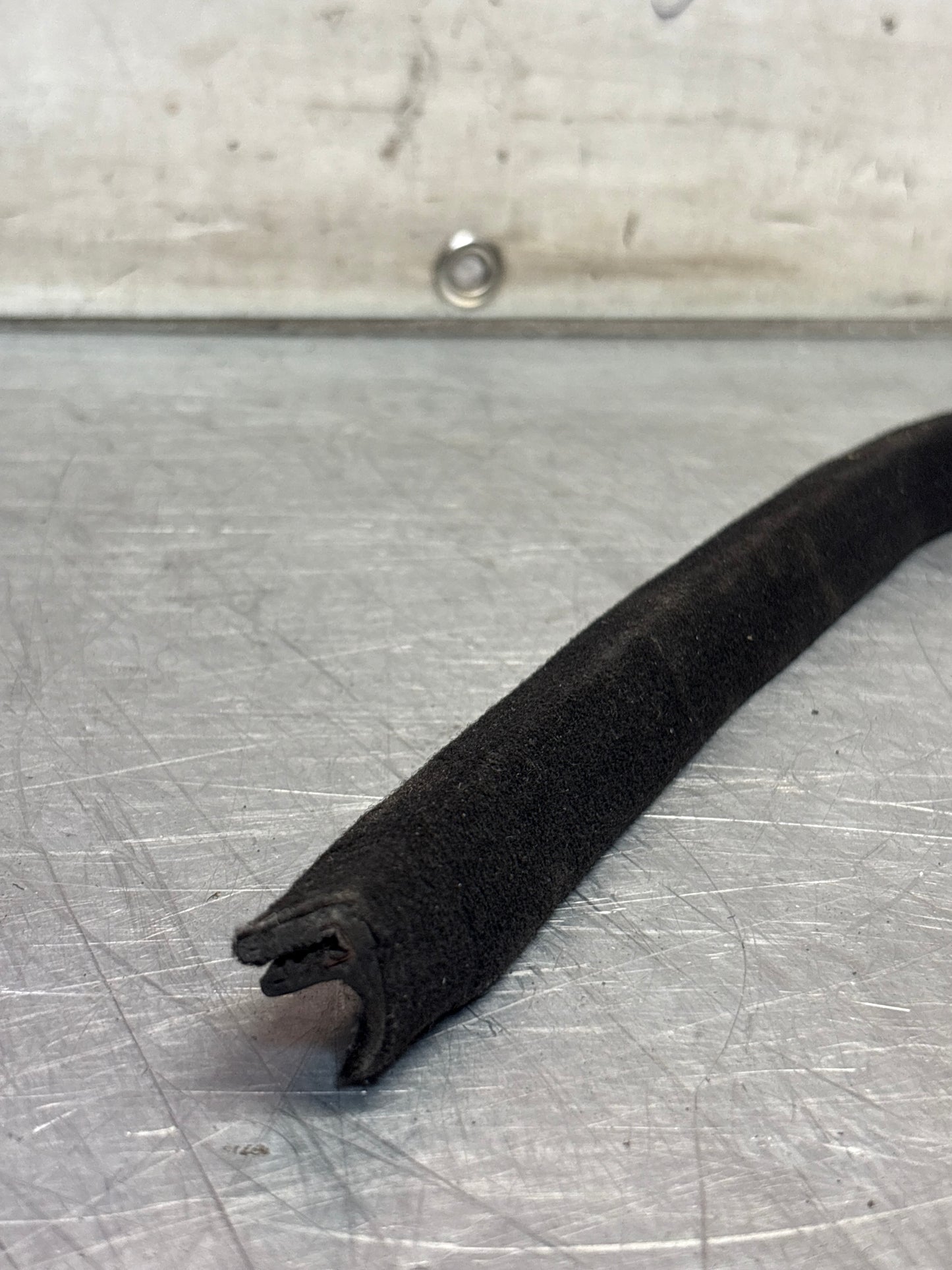 Porsche 928 Right side B pillar frame seal, used 92855558002