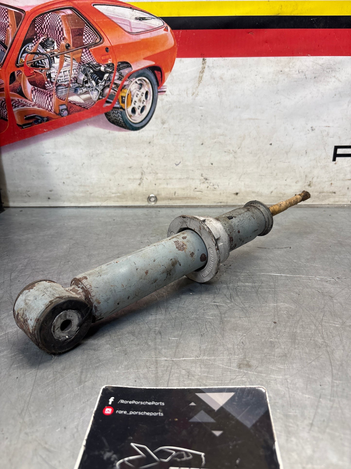 Porsche 928 Front shock absorber, used 92834305507