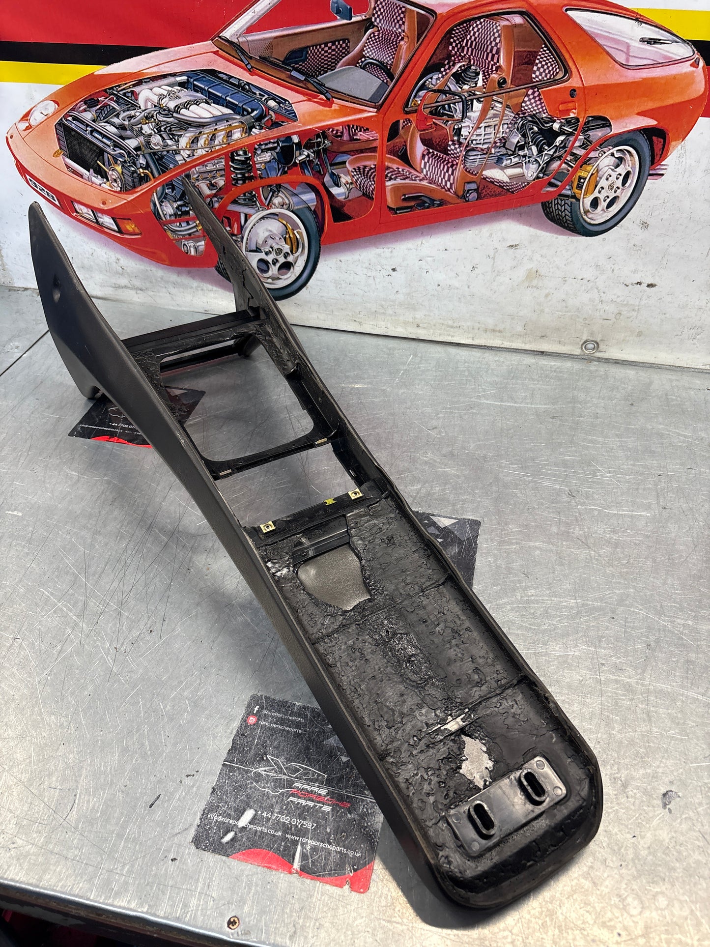 Porsche 944 centre console black 94455205101 used