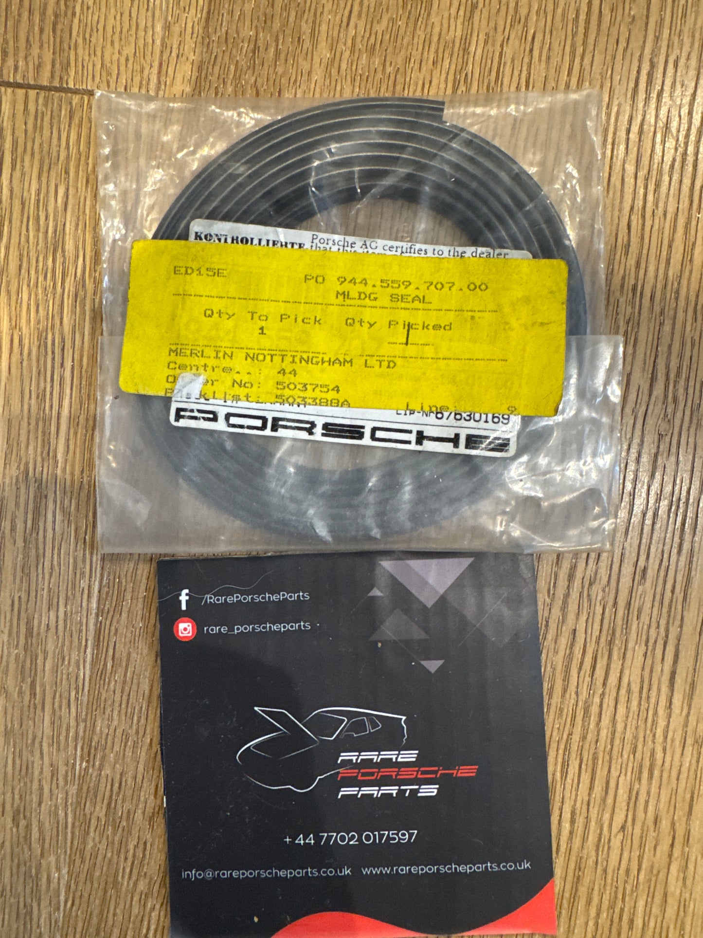 Porsche 944 rubber seal 94455970700 New NOS