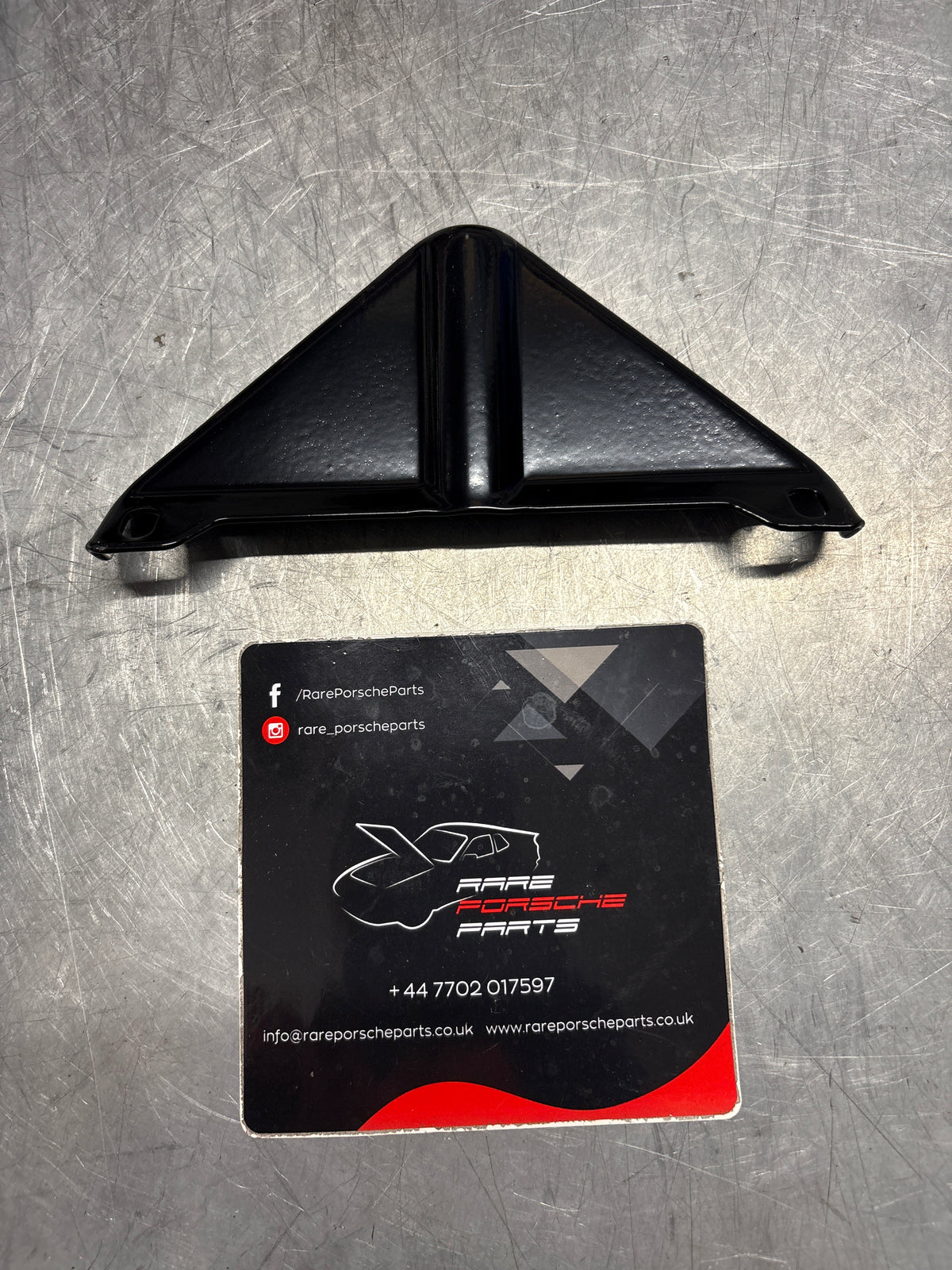 Porsche 924 Intake manifold pipe tube support bracket, refurbished 048129723