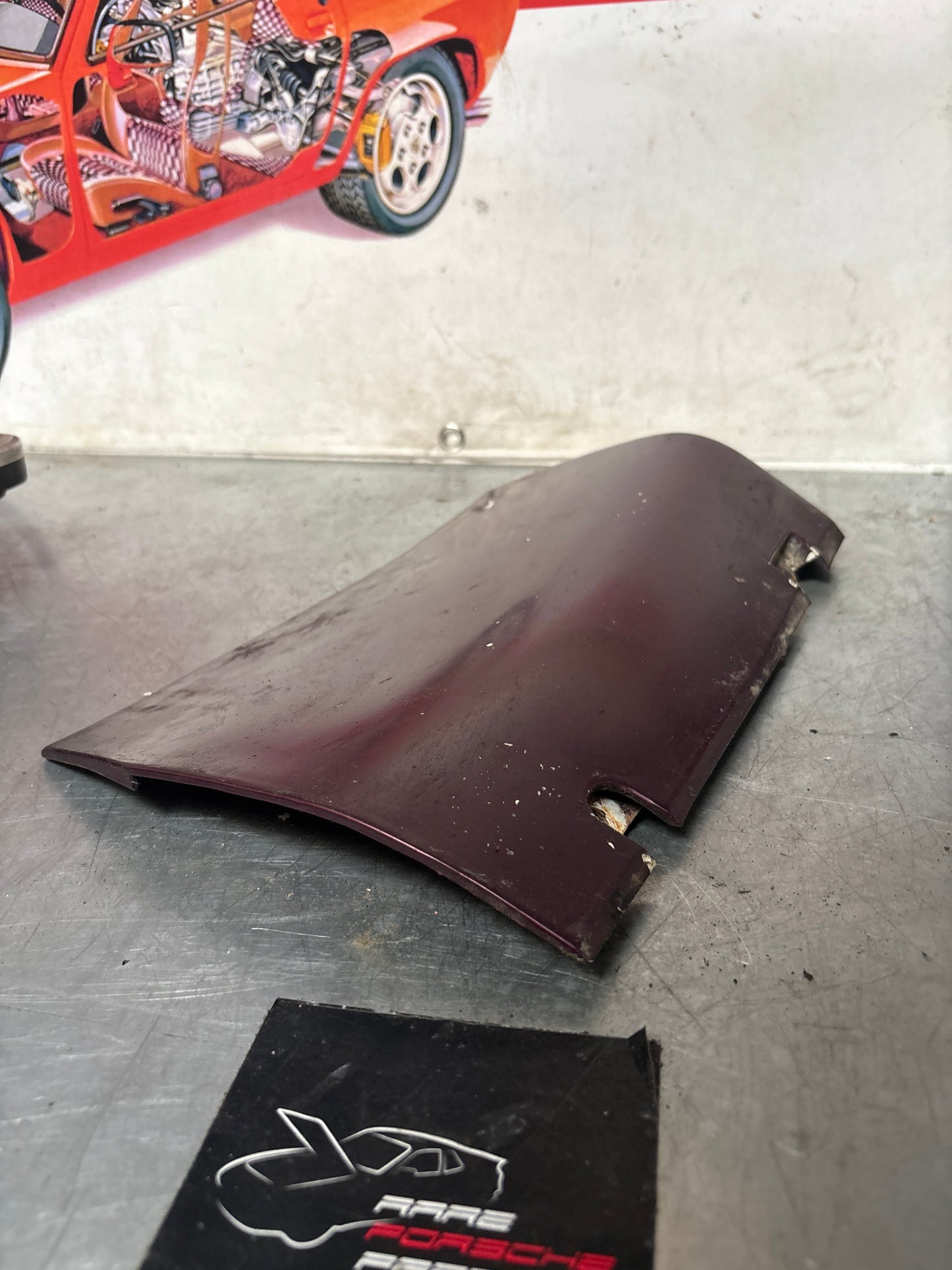 Porsche 928 right sill cover,fender, used 92855908402
