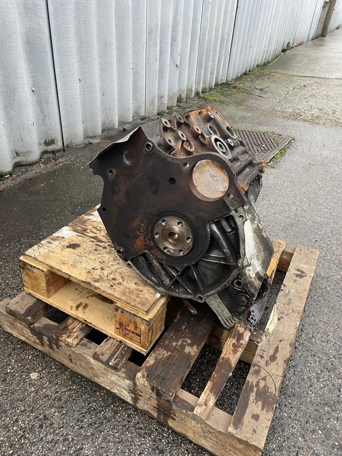 Porsche 924 Turbo S1 31/01 short block, used