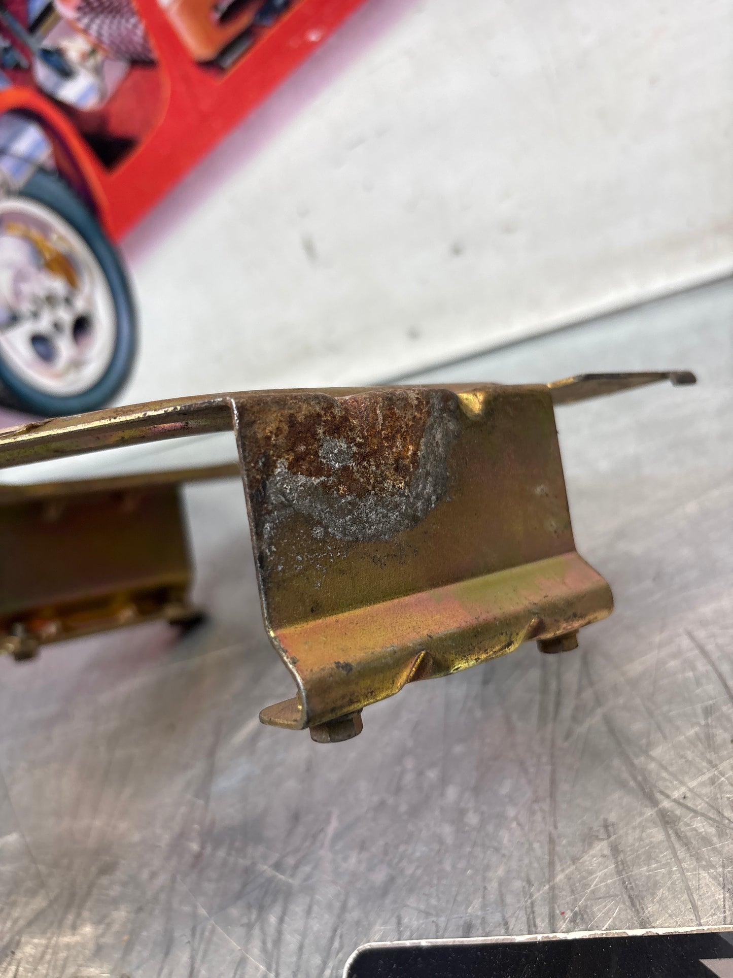 Porsche 928 ECU bracket, used 92861801000