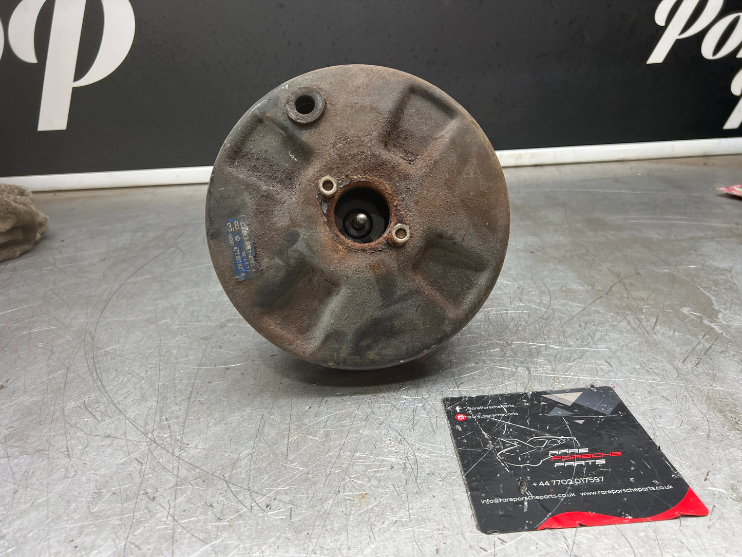 Porsche 944 924 brake booster, used 477611907H