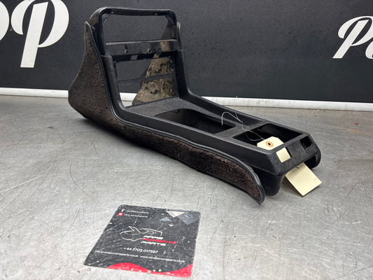 Porsche 924 centre console black, with one switch hole 477857951 / 477857969 used, black carpet