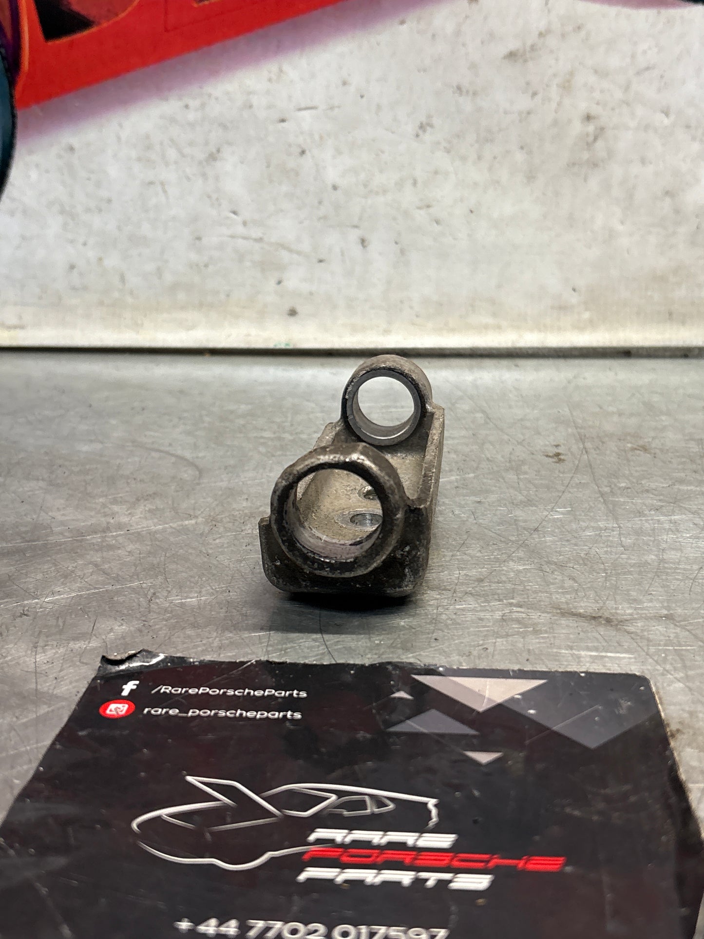 Porsche 924 alternator retaining bar clip, used 93160311300