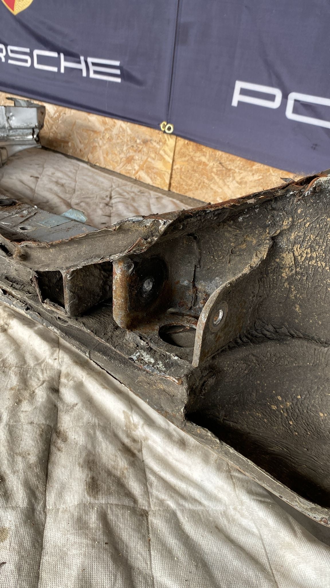 Porsche 924 Right Sill section, 477809848B cut