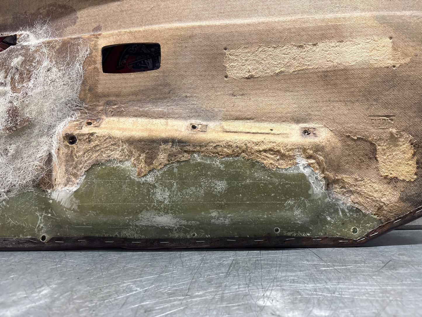 Porsche 944 left burgundy  door card for late cars from 85.5 944555017