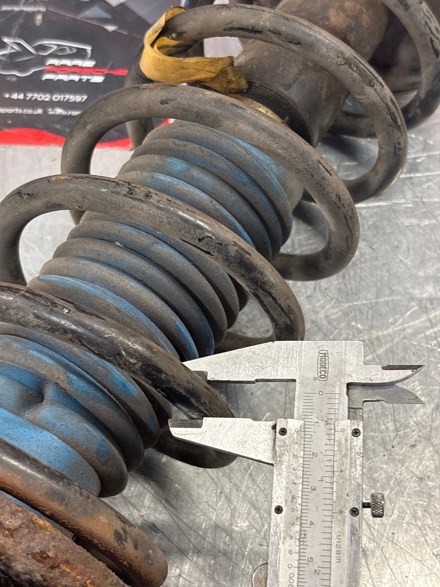 Porsche 924 Front shock absorber, used 477412032F