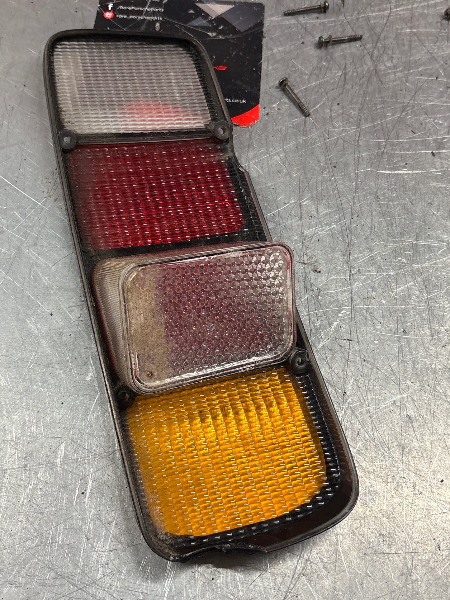 Porsche 928 rear light lens, left 92863140301, used